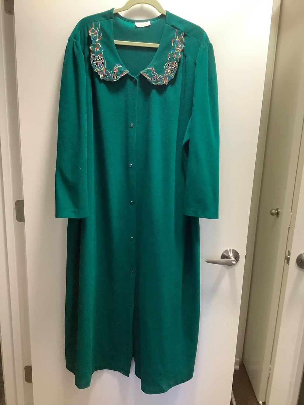 Roaman’s Women’s Vintage Full Length Robe Green